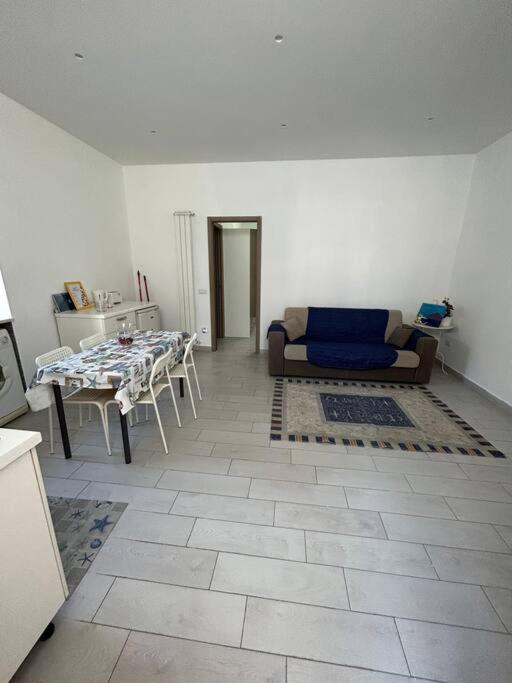 Casa Vesuvio Apartment เชโกลา ภายนอก รูปภาพ